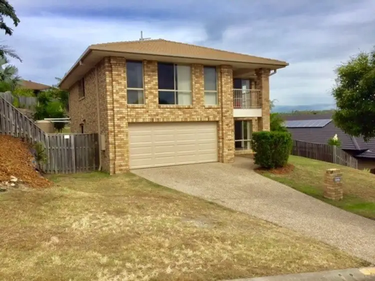 7 Angourie Crescent, Pacific Pines QLD 4211