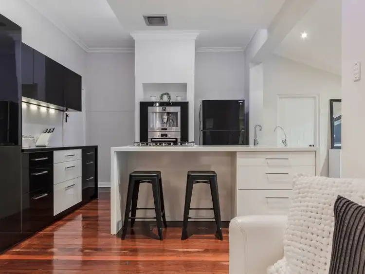 18 George Street, Kensington WA 6151