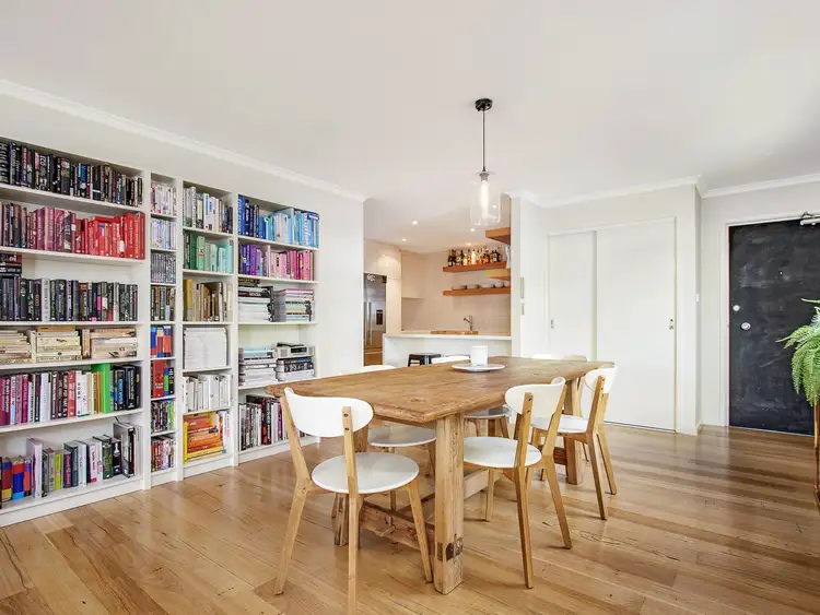 Fifth view of Homely unit listing, 2/9-15 Oxley Street, Griffith ACT 2603