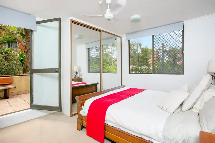 Fifth view of Homely apartment listing, 5/84-88 Pacific Parade, Dee Why NSW 2099