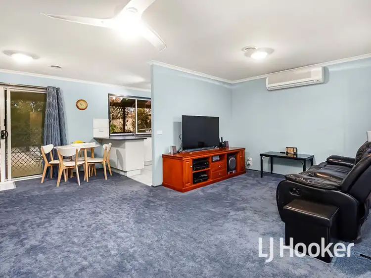 Sixth view of Homely house listing, 19 Beveridge Court, Point Cook VIC 3030