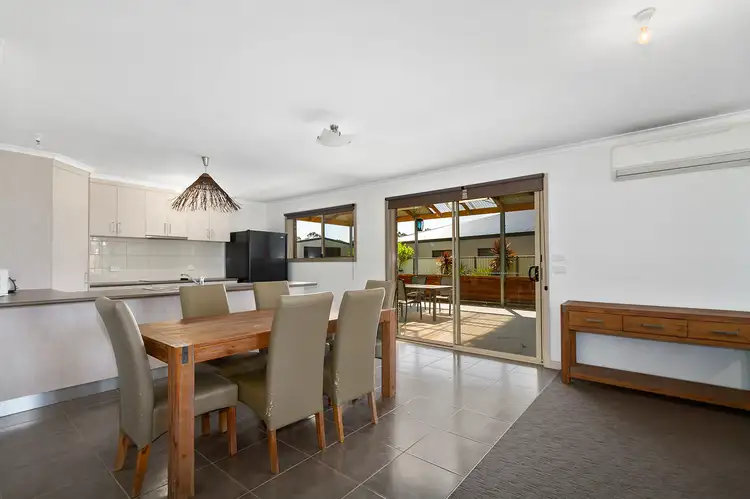 Second view of Homely house listing, 7 Gilchrist Court, Stratford VIC 3862