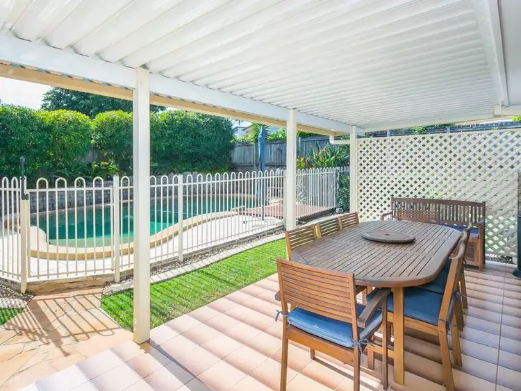 33 Spurs Drive, Wellington Point QLD 4160