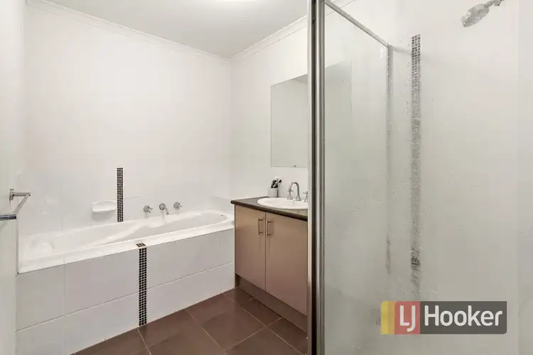Seventh view of Homely townhouse listing, 2 Belvedere Drive, Pakenham VIC 3810