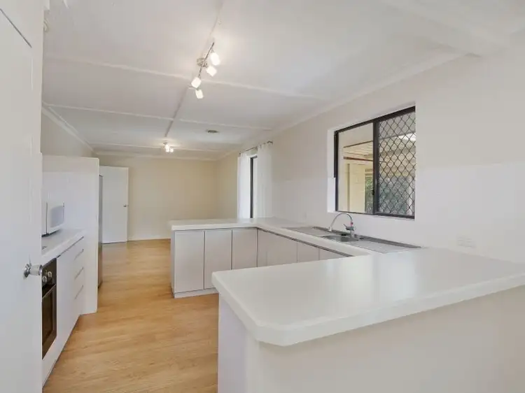 Second view of Homely house listing, 6 Lovegrove Court, Byford WA 6122