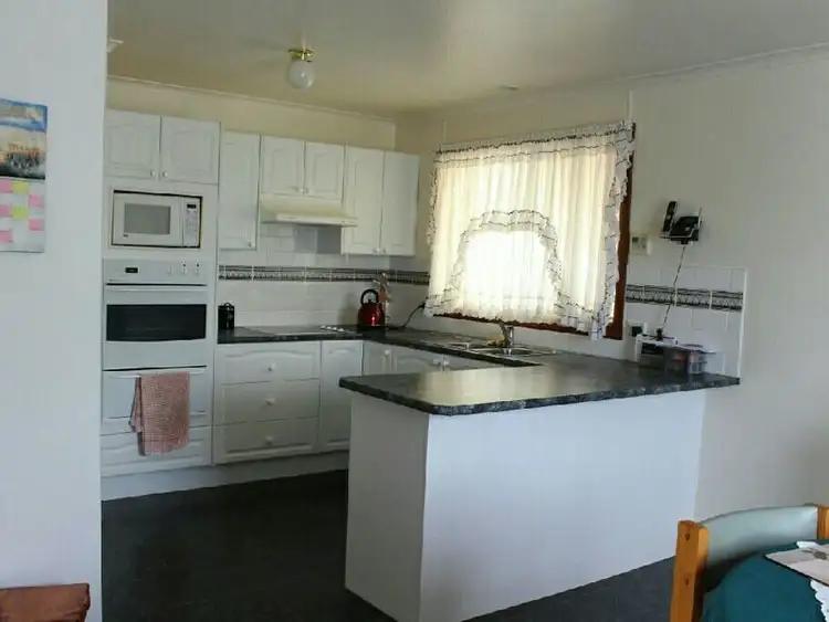 Second view of Homely house listing, 10 Walton Street, Rosedale VIC 3847