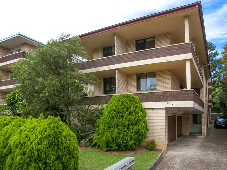Fourth view of Homely unit listing, 1/18 Regent Street, Dee Why NSW 2099