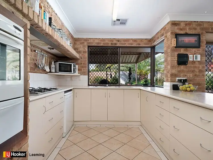 Fifth view of Homely house listing, 13 Rolland Court, Leeming WA 6149