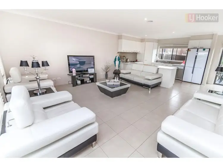 Fifth view of Homely house listing, 59 Clarendon Avenue, Craigieburn VIC 3064