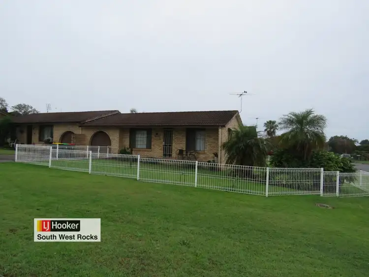 Main view of Homely unit listing, 2/1 Michael Place, South West Rocks NSW 2431