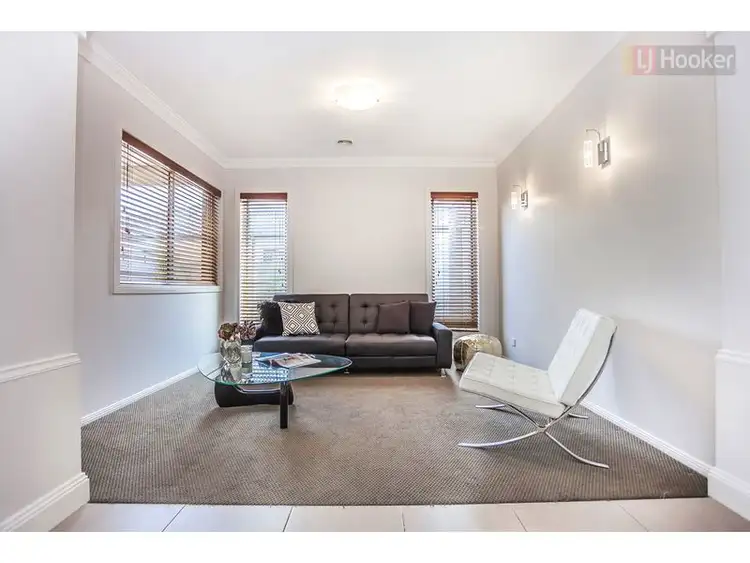 Seventh view of Homely house listing, 36 Mallacoota Way, Craigieburn VIC 3064