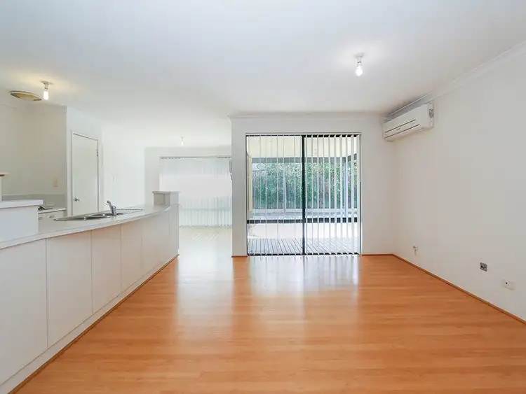 Fifth view of Homely house listing, 46 Excalibur Chase, Wattle Grove WA 6107