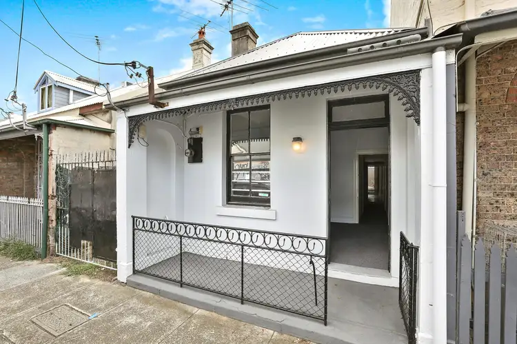 16 Bailey Street, Newtown NSW 2042