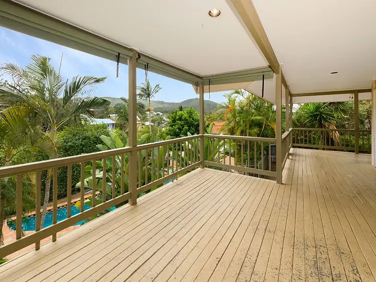 12 Mirreh Place, Chapel Hill QLD 4069