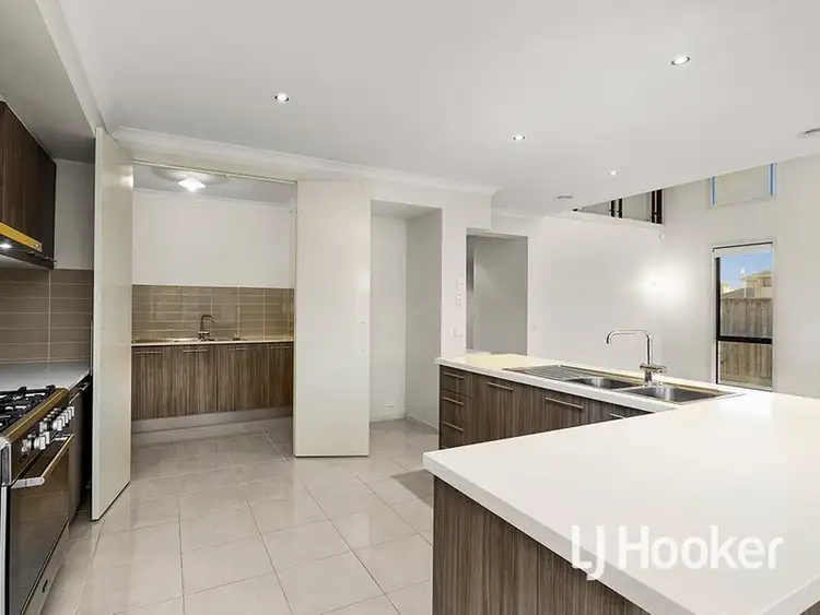 Third view of Homely house listing, 30 Spraypoint Drive, Sanctuary Lakes VIC 3030