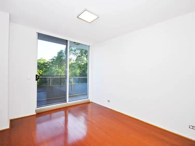 Fifth view of Homely apartment listing, 602/12 Avon Road, Pymble NSW 2073