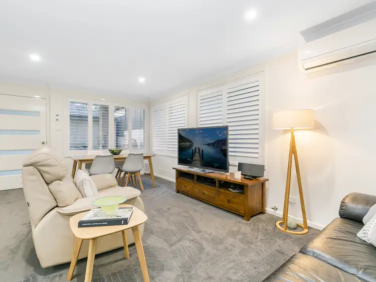 Main view of Homely unit listing, 6/25-27 Lurnea Crescent, Valentine NSW 2280