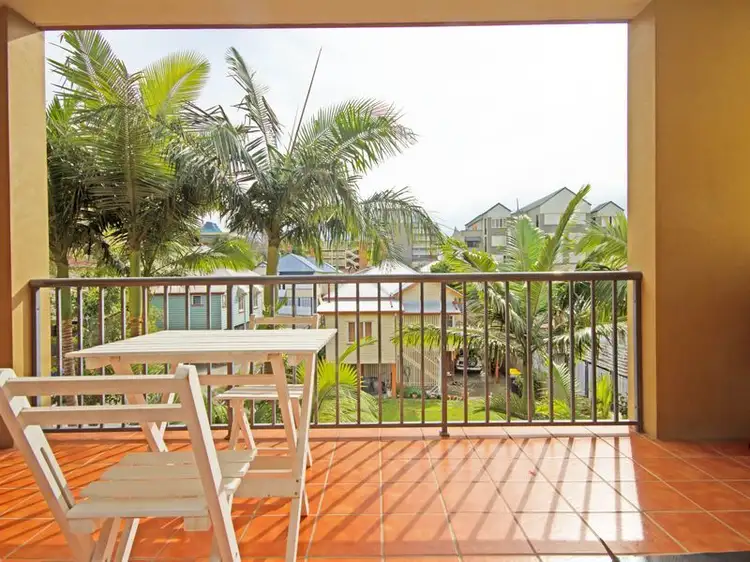 Main view of Homely unit listing, 4/29 Bell Street, Kangaroo Point QLD 4169