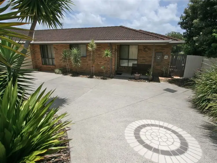 Main view of Homely semi-detached listing, 2/13 Tralee Drive, Banora Point NSW 2486