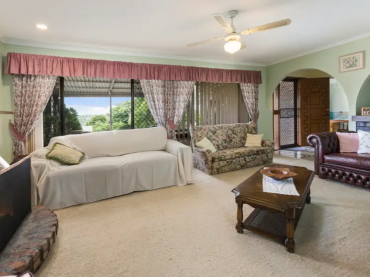 Second view of Homely house listing, 10 Littabella Street, Durack QLD 4077