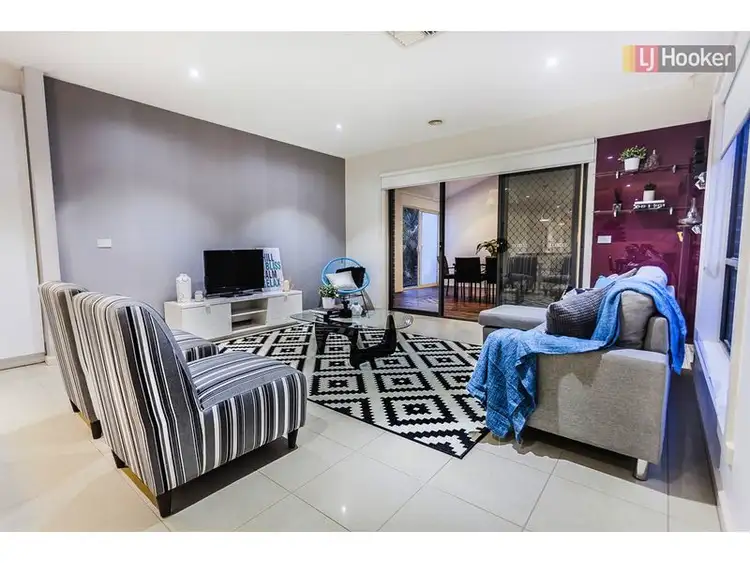 Second view of Homely house listing, 5 Pinelea Court, Roxburgh Park VIC 3064