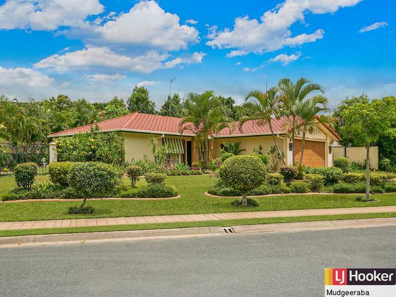 Main view of Homely house listing, 8 Glastonbury Drive, Mudgeeraba QLD 4213