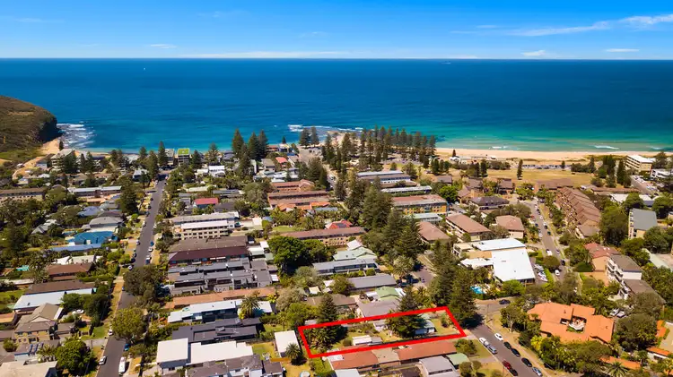 Main view of Homely house listing, 8 Seabeach Avenue, Mona Vale NSW 2103