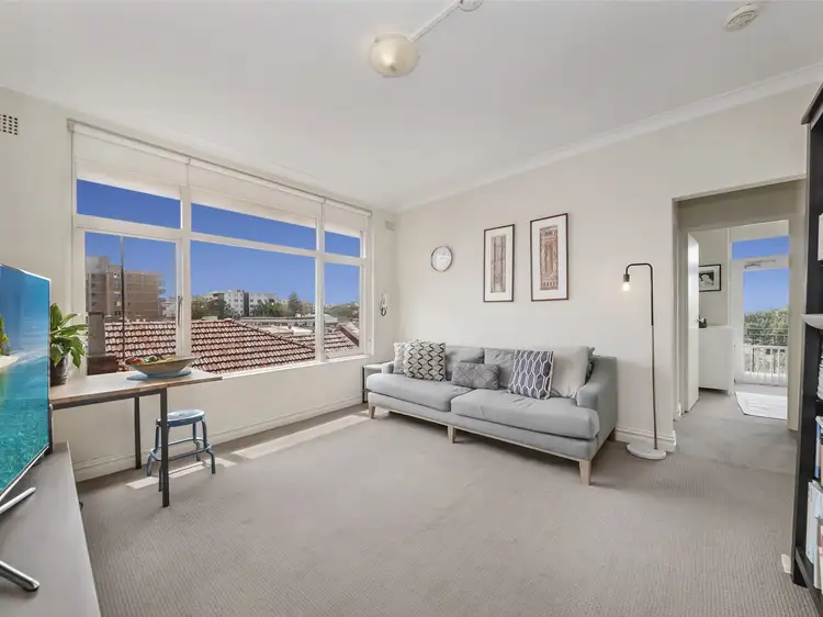 Main view of Homely unit listing, 9/9a Bennett Street, Bondi NSW 2026