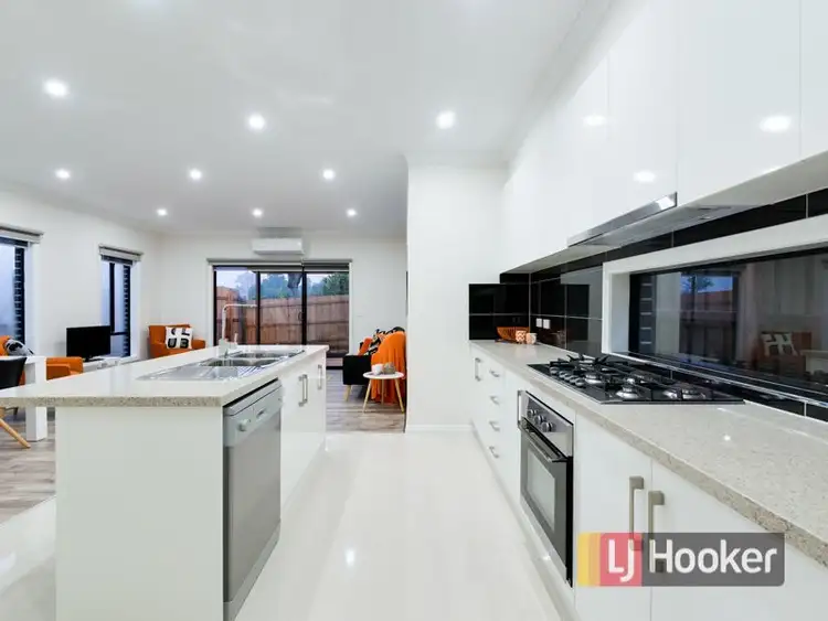 Fifth view of Homely townhouse listing, 12 Philip Road, Hallam VIC 3803