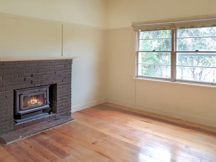 Fifth view of Homely house listing, 11 Brown Street, Swan Hill VIC 3585