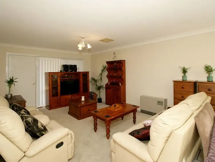Second view of Homely unit listing, 2/9 Cooba Place, Estella NSW 2650