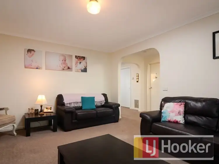Second view of Homely house listing, 7 Sunnyside Drive, Berwick VIC 3806