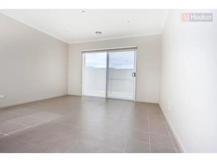 Sixth view of Homely house listing, 45 Mountleigh Circuit, Craigieburn VIC 3064