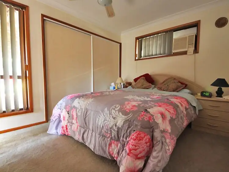Fifth view of Homely house listing, 4 Poplar Place, Kallangur QLD 4503