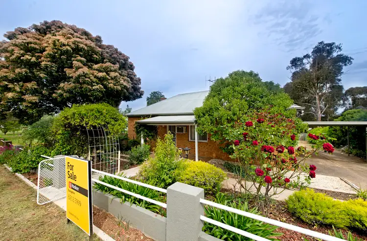 48 Macdonald Street, Yass NSW 2582