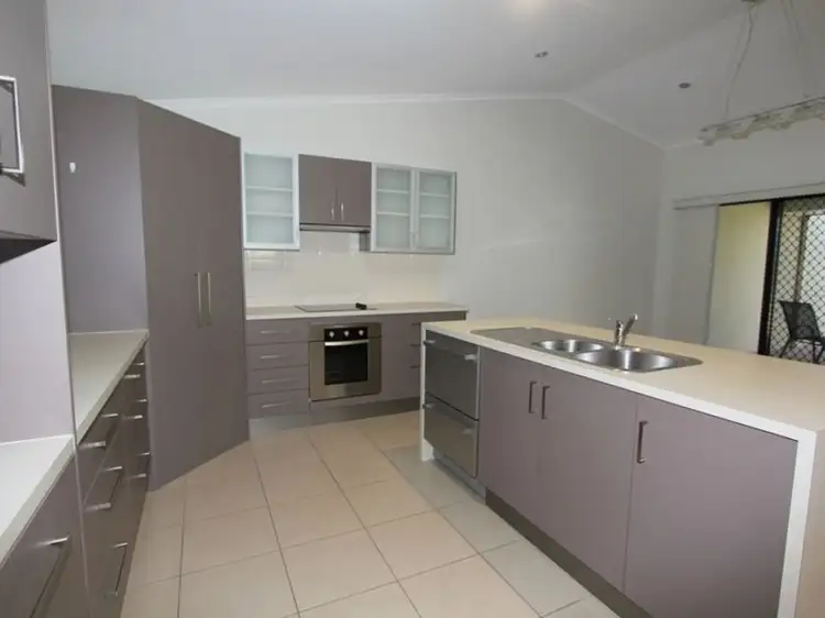 Fourth view of Homely unit listing, 2/10 Mooney Crescent, Emerald QLD 4720