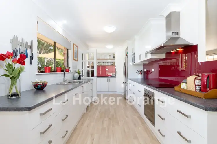 Fourth view of Homely house listing, 10 Don Peters Place, Orange NSW 2800