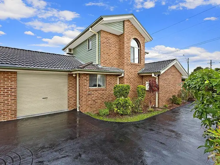 Second view of Homely semi-detached listing, 1/184 Wyong Road, Killarney Vale NSW 2261