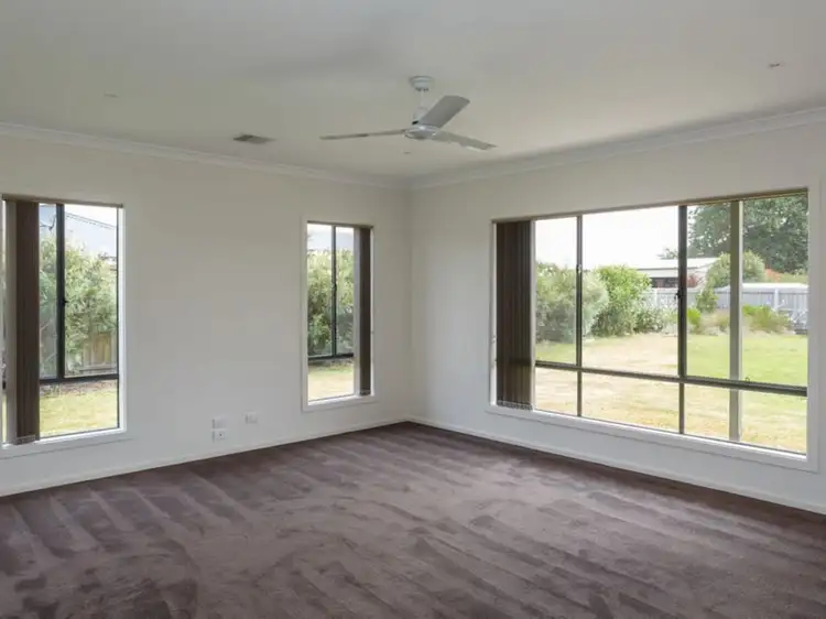 Third view of Homely house listing, 9 Stuart Place, Sale VIC 3850