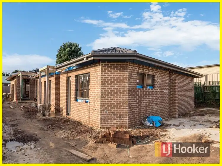 Second view of Homely unit listing, 2/5 Allison Avenue, Eumemmerring VIC 3177