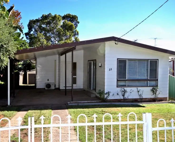 32 Brecht Street, Muswellbrook NSW 2333