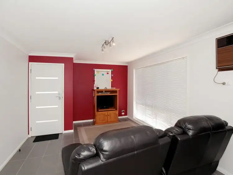 Second view of Homely unit listing, 2/3 Nicholi Crescent, Lake Albert NSW 2650