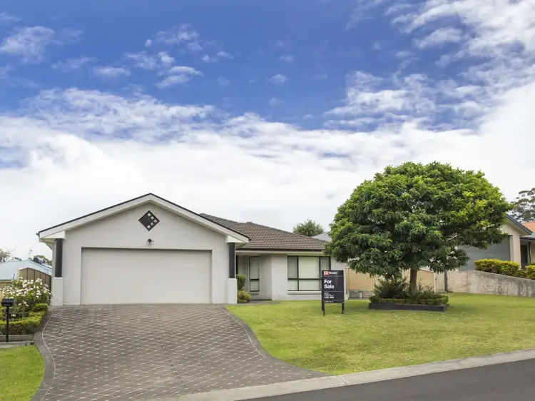 17 Royal Mantle Drive, Ulladulla NSW 2539
