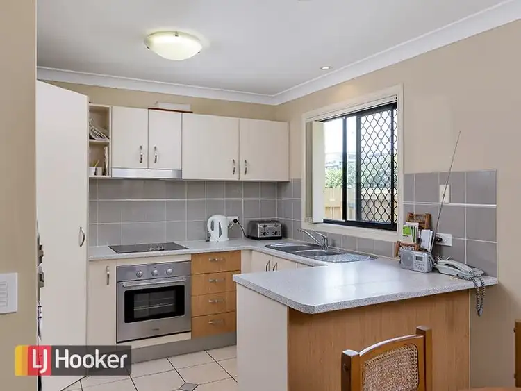 Second view of Homely townhouse listing, 3/8 Eastleigh Street, Chermside QLD 4032