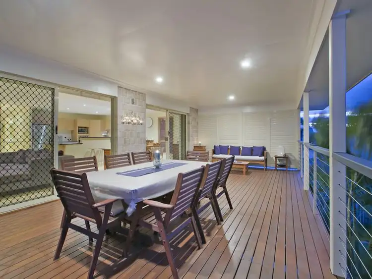 8 Seaside Close, Thorneside QLD 4158