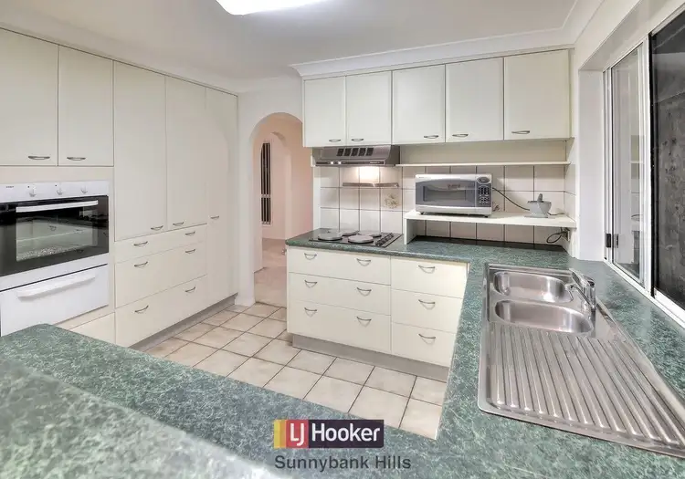 Third view of Homely house listing, 5 Hoover Court, Stretton QLD 4116