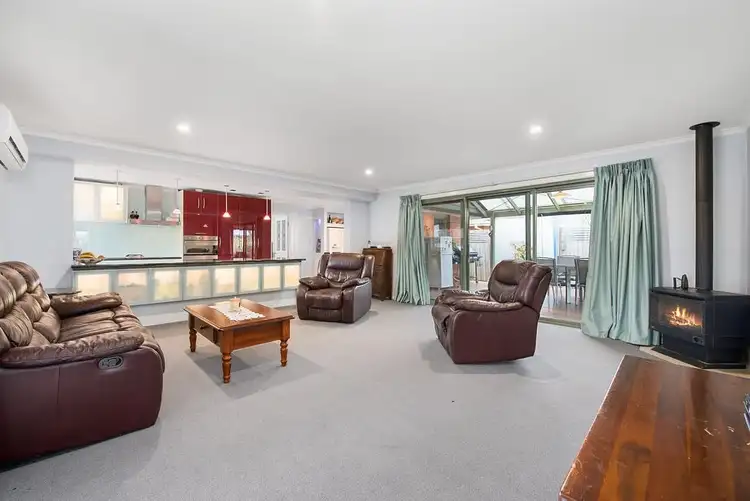 Third view of Homely house listing, 5 Sunray Court, Croydon VIC 3136