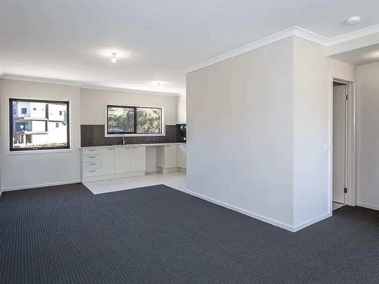 Fifth view of Homely townhouse listing, 8 English Close, Mooroolbark VIC 3138