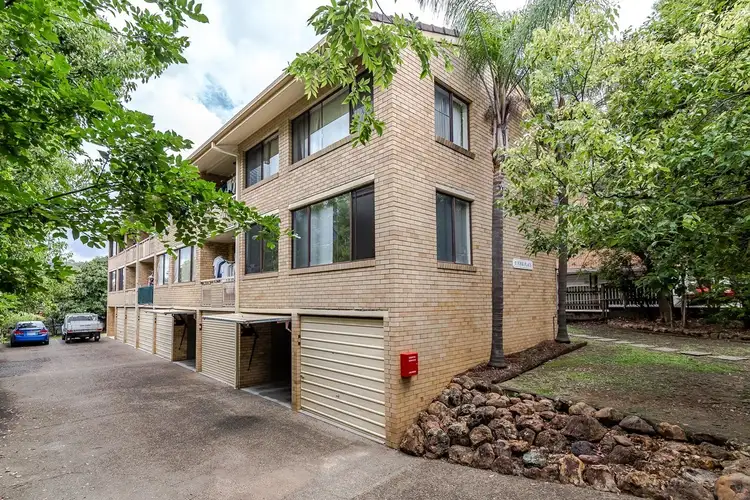 2/17 York Street, Indooroopilly QLD 4068
