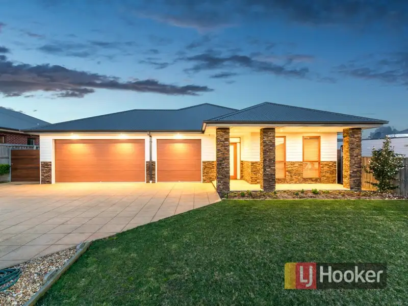 Main view of Homely house listing, 4 Landy Circuit, Pakenham VIC 3810